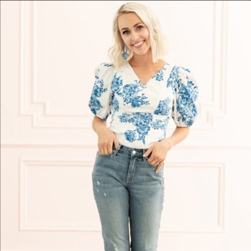 Rachel parcell puff sleeve floral top NWT